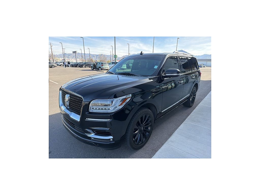 2019 Lincoln Navigator Select