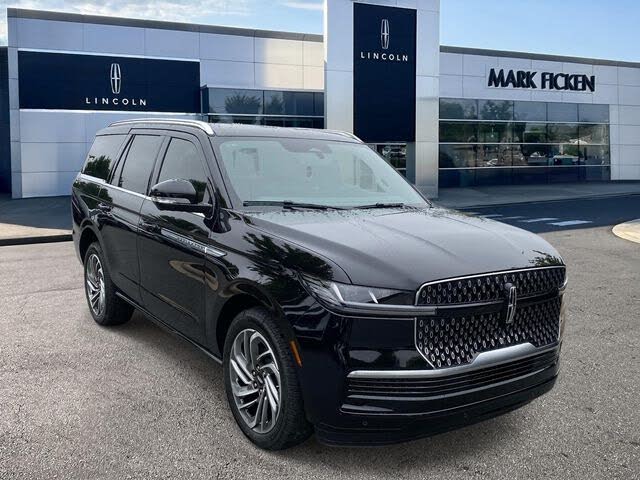 2027 Lincoln Navigator Reserve