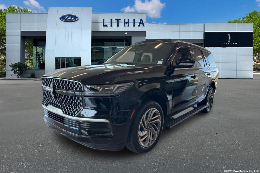 2027 Lincoln Navigator Reserve