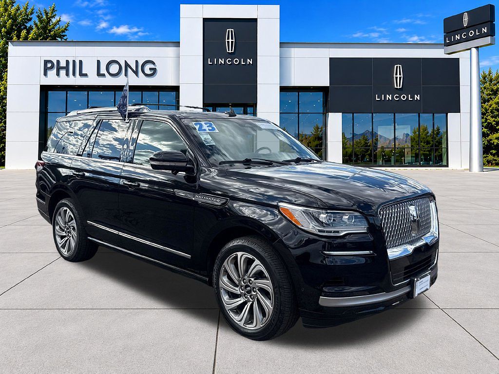 2023 Lincoln Navigator Reserve