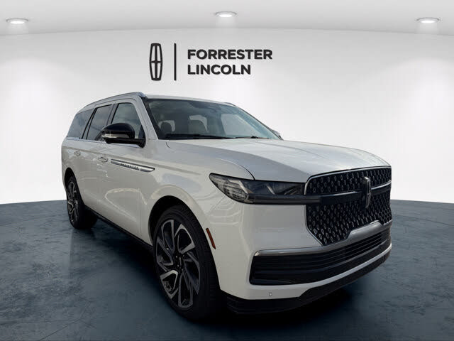 2027 Lincoln Navigator Reserve