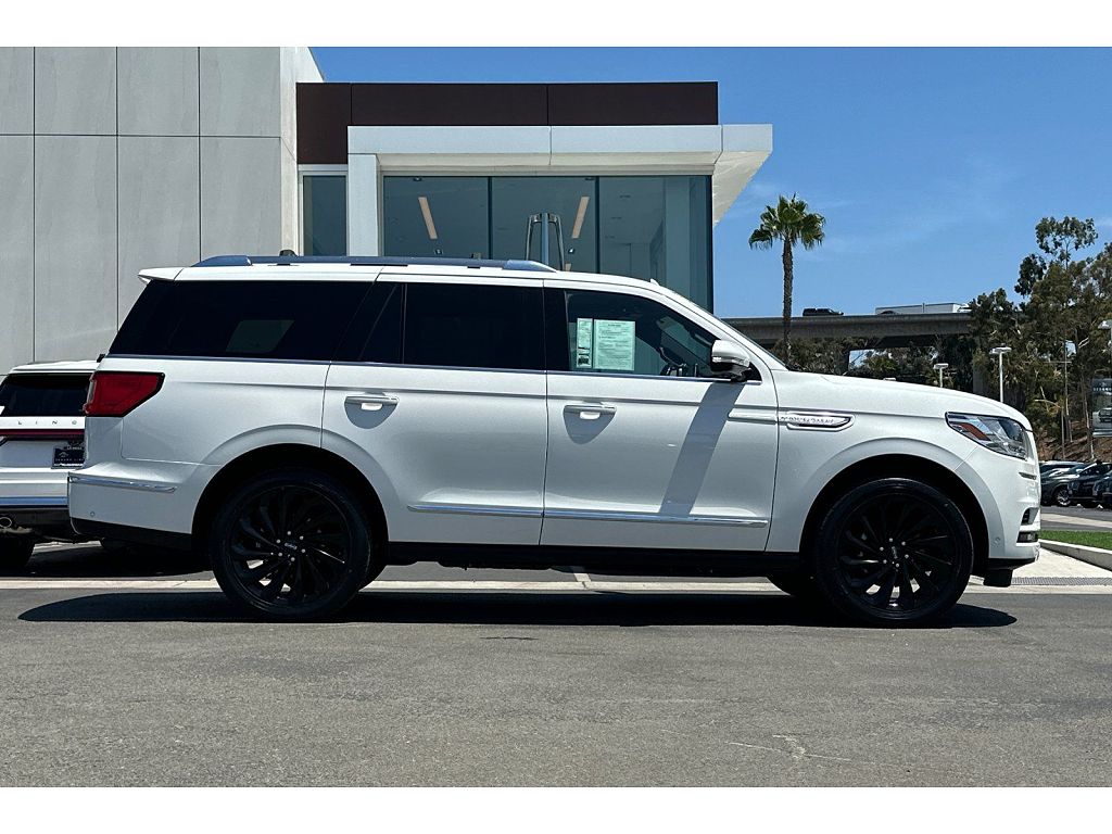 2021 Lincoln Navigator Reserve