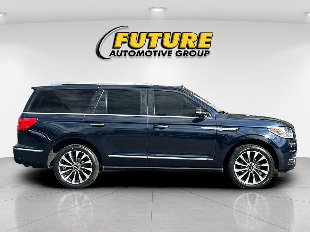 2021 Lincoln Navigator Reserve