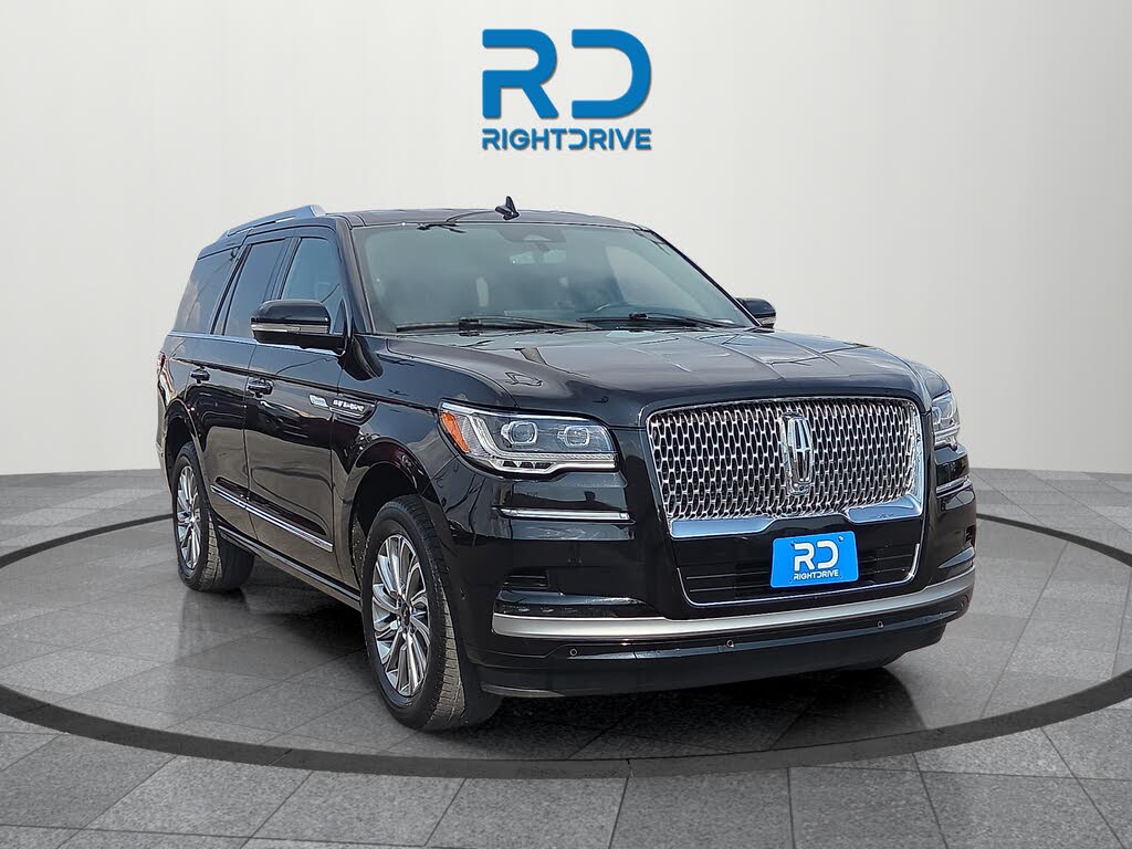 2024 Lincoln Navigator Premiere