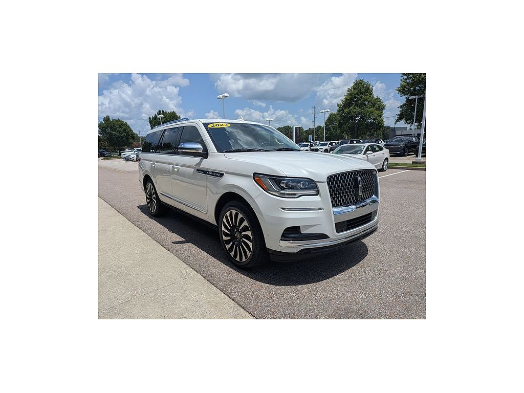 2022 Lincoln Navigator Black Label