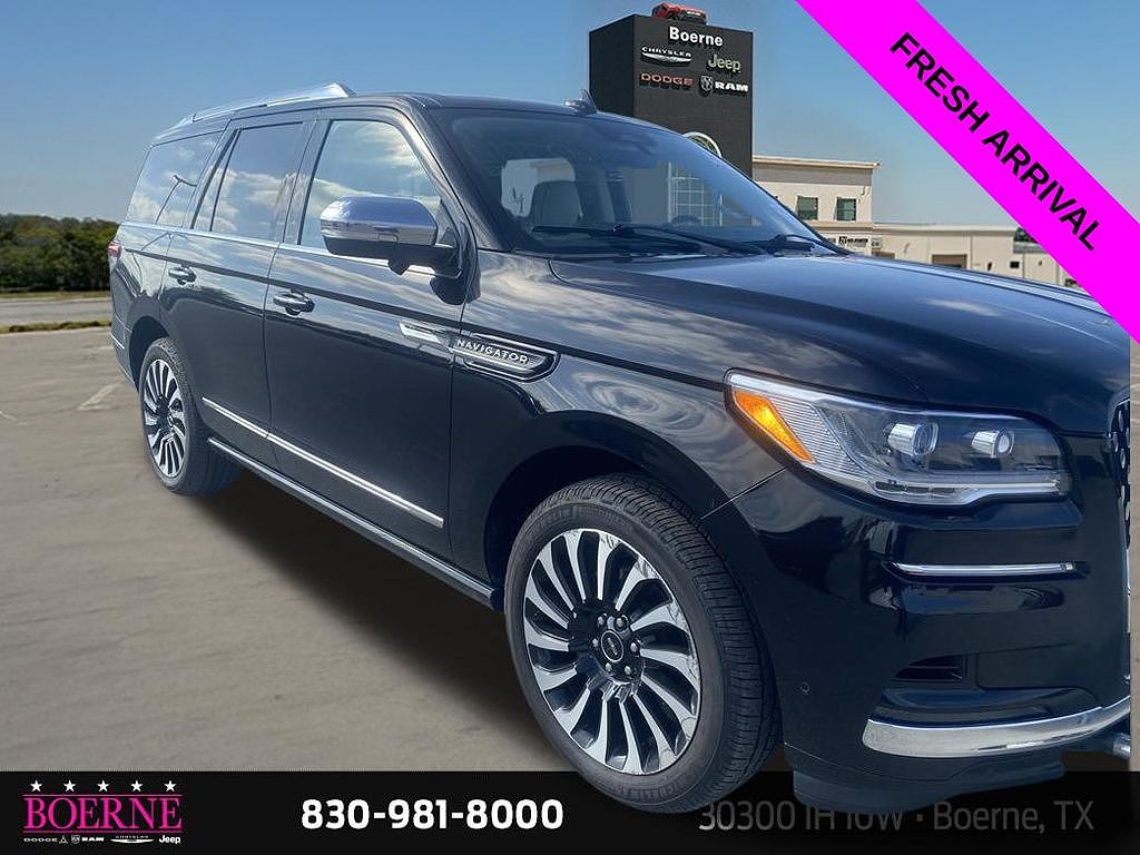 2022 Lincoln Navigator Black Label