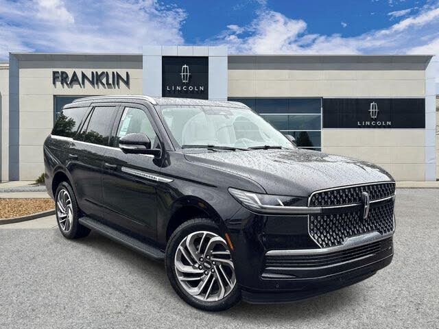2027 Lincoln Navigator Premiere
