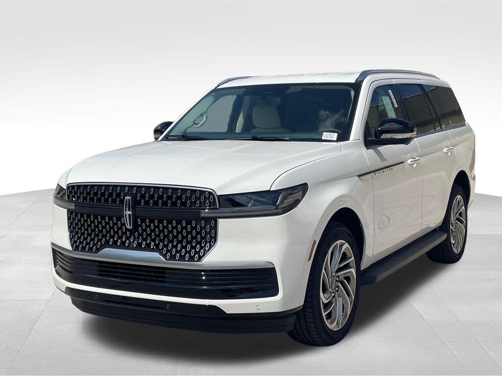 2027 Lincoln Navigator Premiere