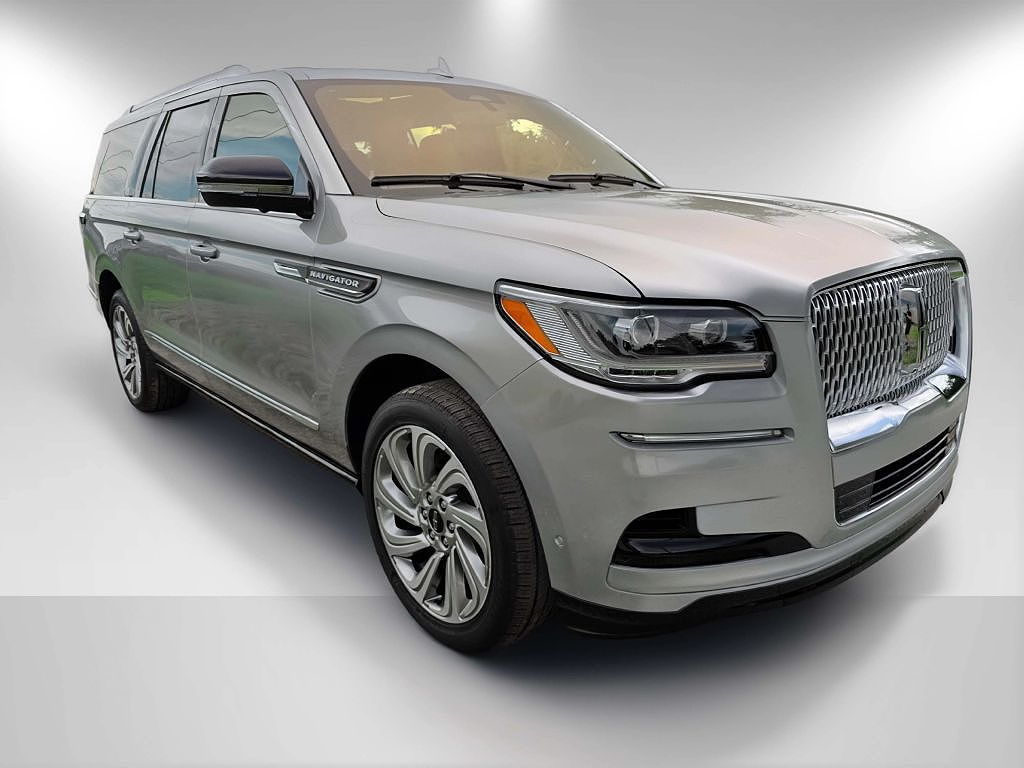 2023 Lincoln Navigator L L Reserve