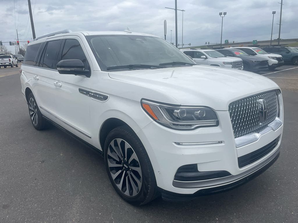 2022 Lincoln Navigator L L Reserve