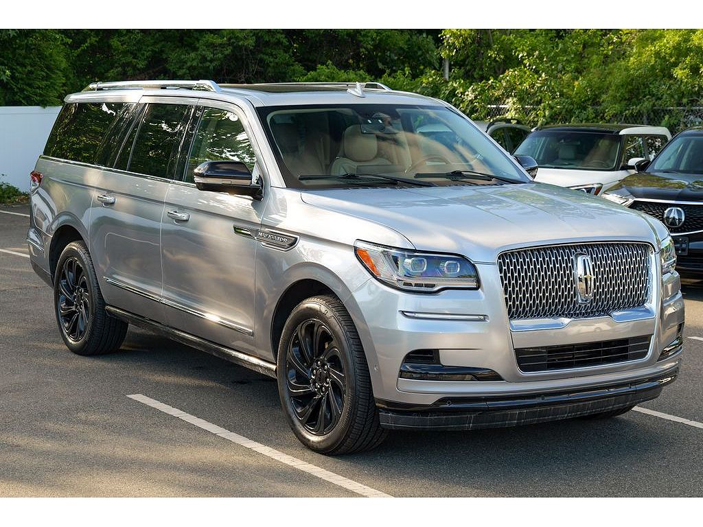 2023 Lincoln Navigator L L Reserve