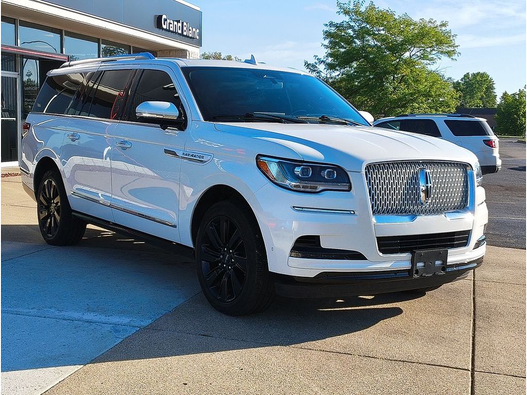 2024 Lincoln Navigator L Reserve