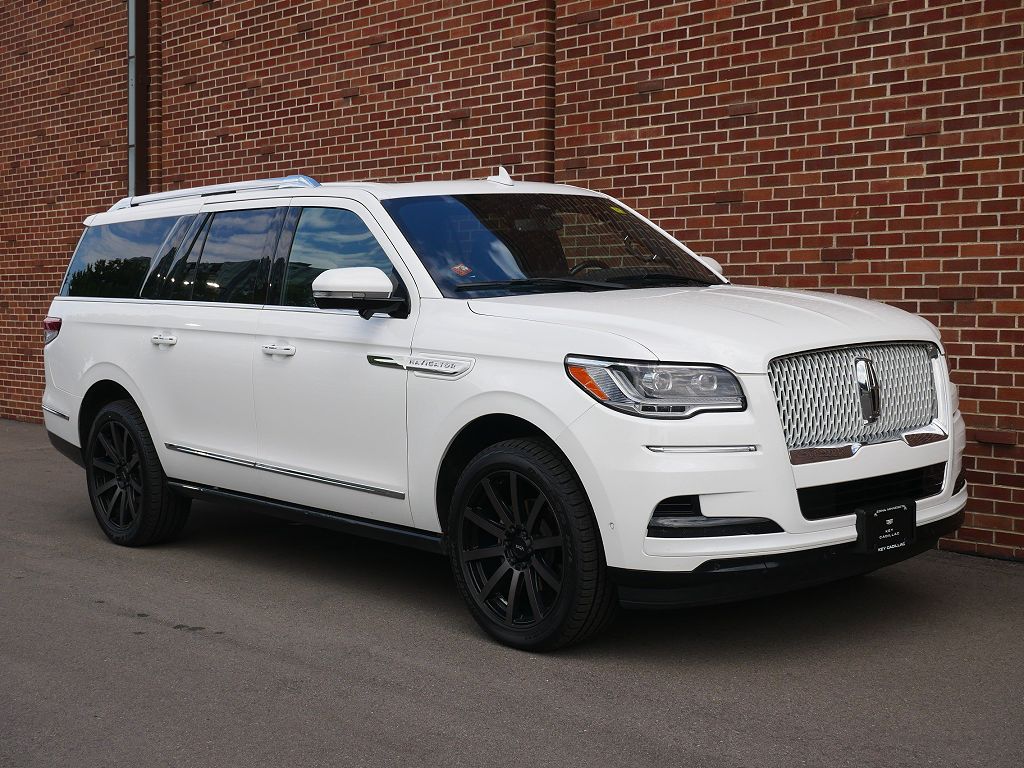 2023 Lincoln Navigator L L Reserve