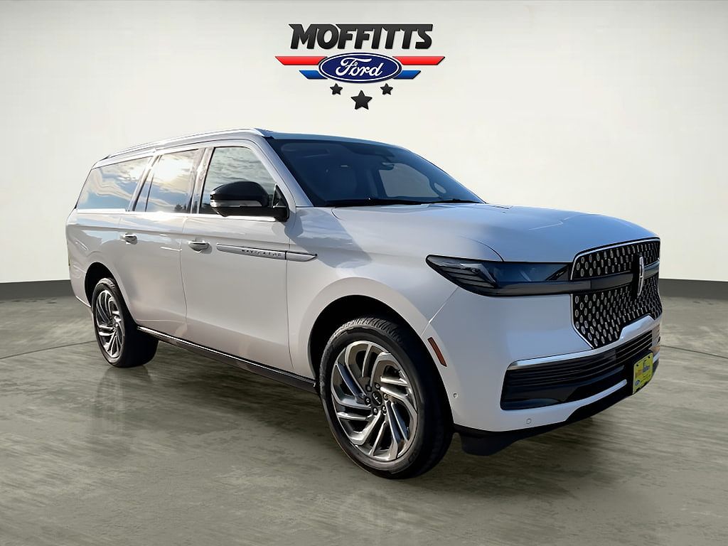 2025 Lincoln Navigator L L Reserve