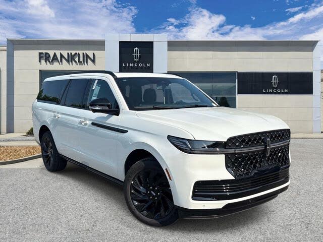 2027 Lincoln Navigator L Reserve