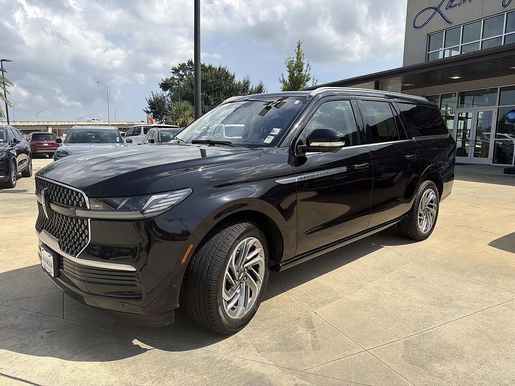 2025 Lincoln Navigator L L Reserve