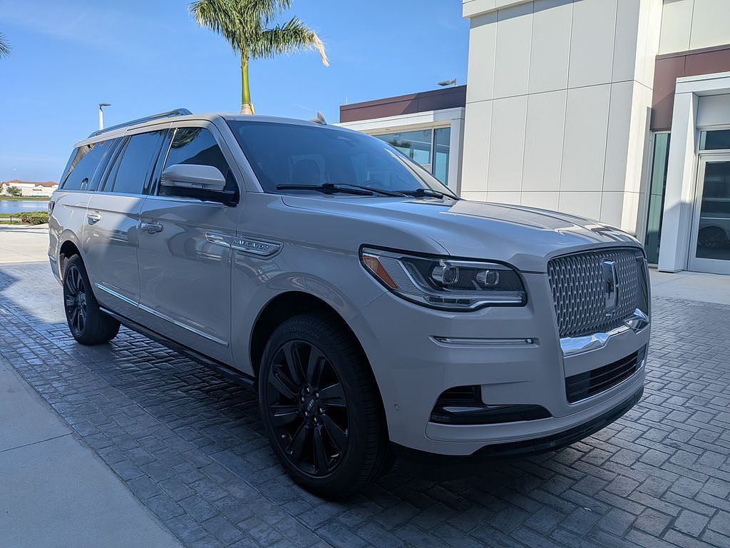 2024 Lincoln Navigator L L Reserve