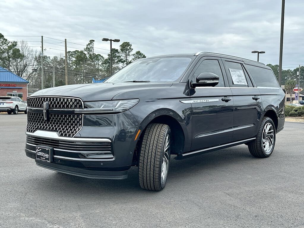 2025 Lincoln Navigator L Reserve