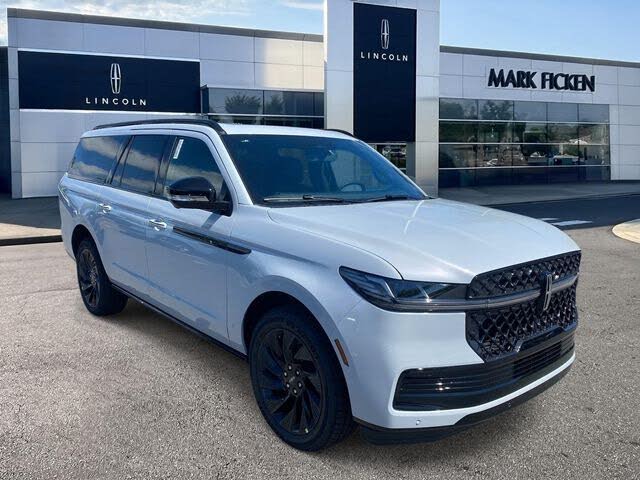 2026 Lincoln Navigator L Reserve