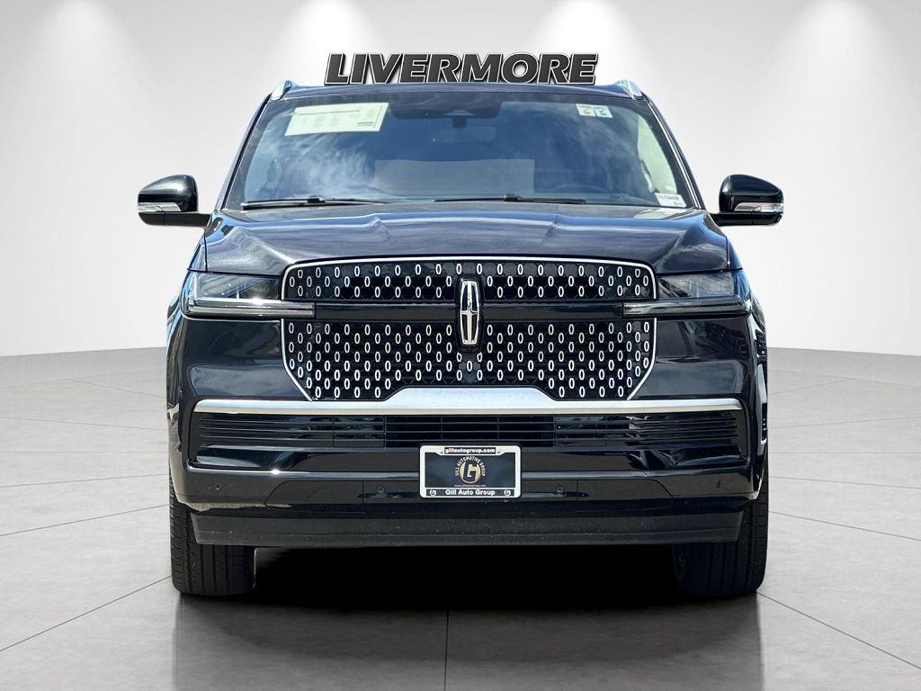 2025 Lincoln Navigator L L Reserve