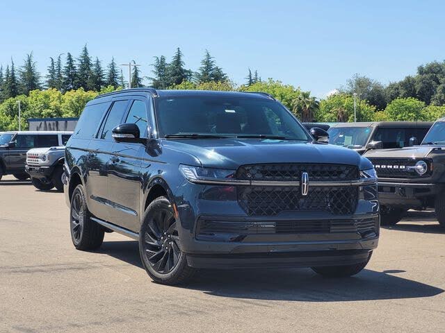 2026 Lincoln Navigator L Reserve