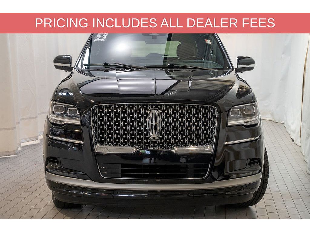 2023 Lincoln Navigator L Reserve