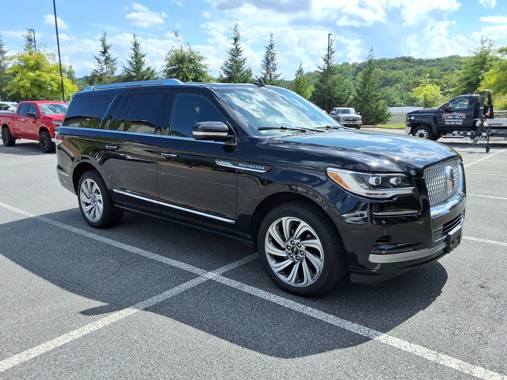 2023 Lincoln Navigator L L Reserve