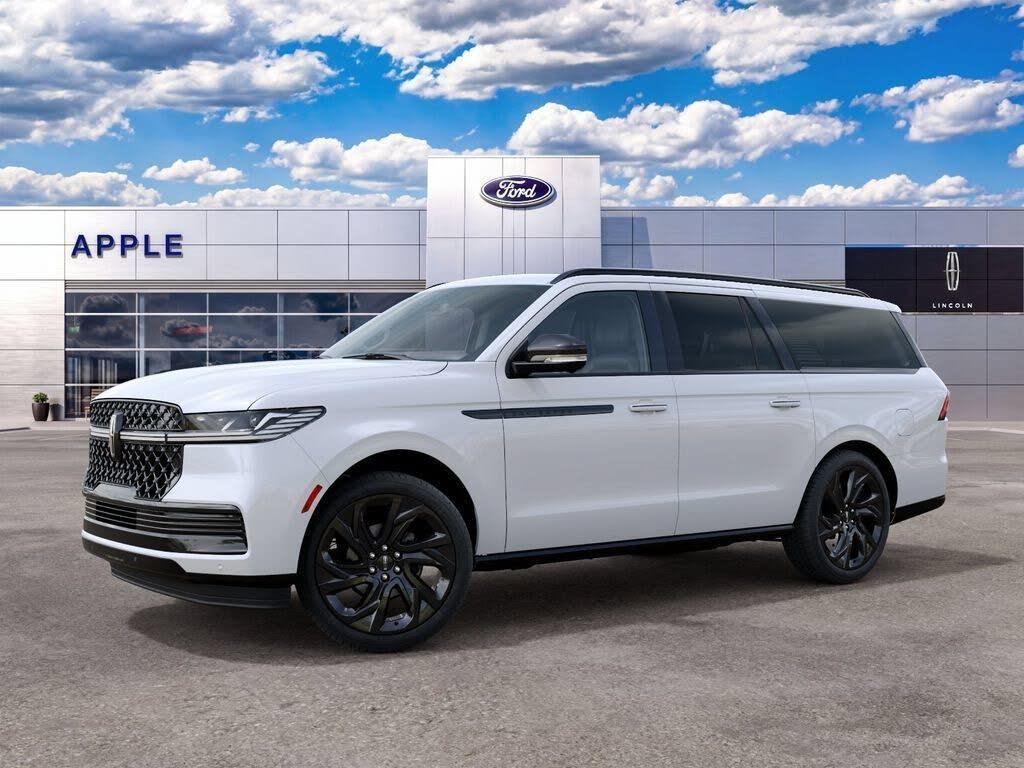 2027 Lincoln Navigator L Reserve
