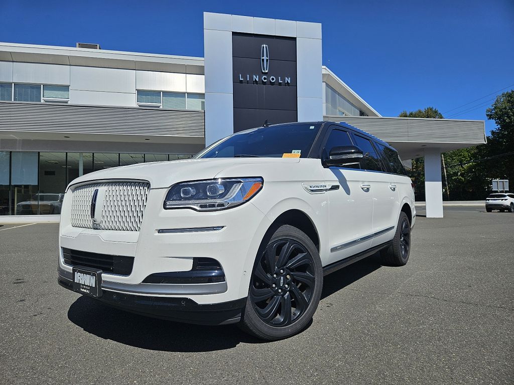 2023 Lincoln Navigator L L Reserve