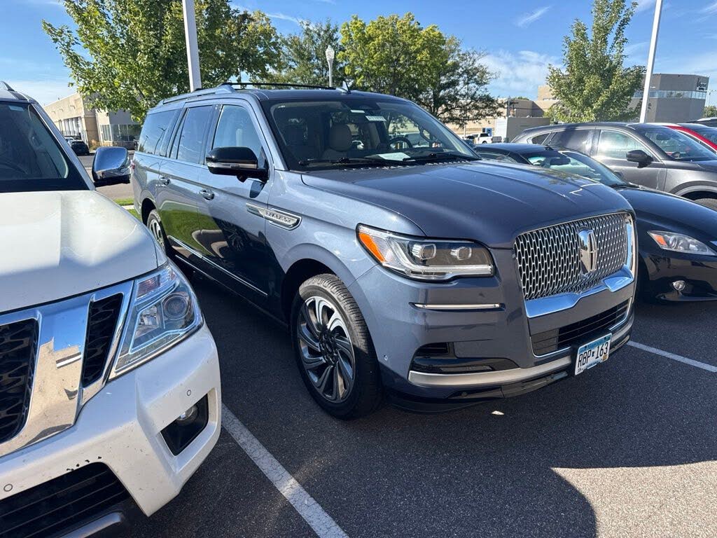 2023 Lincoln Navigator L L Reserve