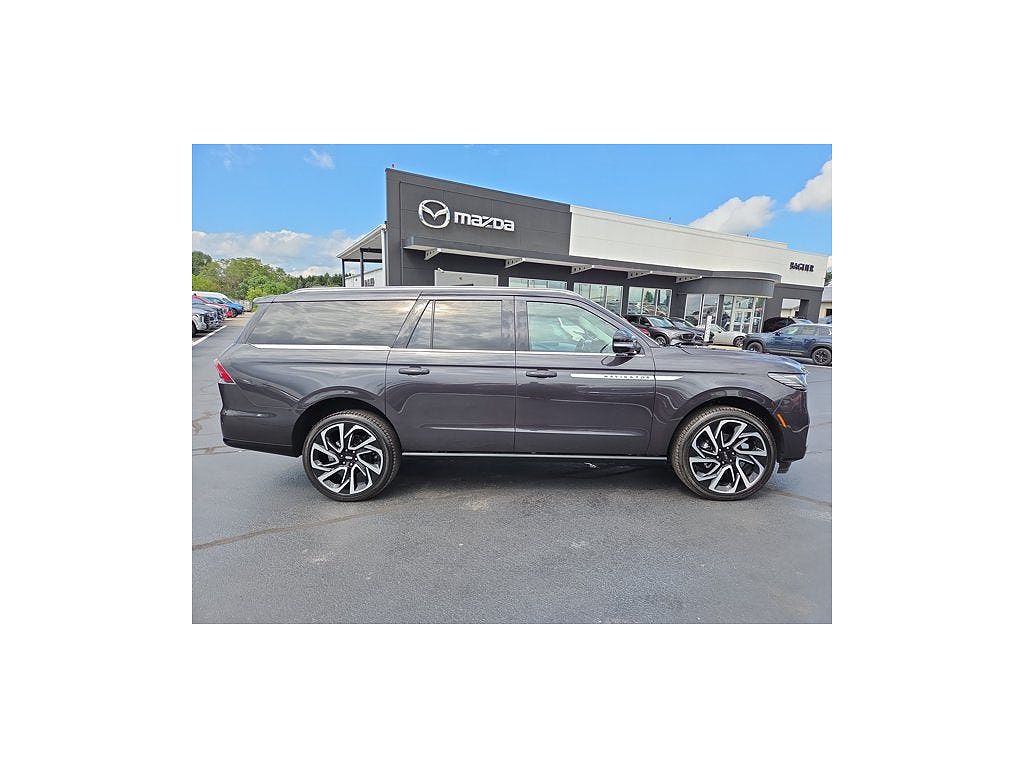 2026 Lincoln Navigator L L Reserve