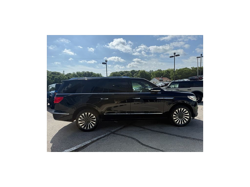2019 Lincoln Navigator L L Reserve
