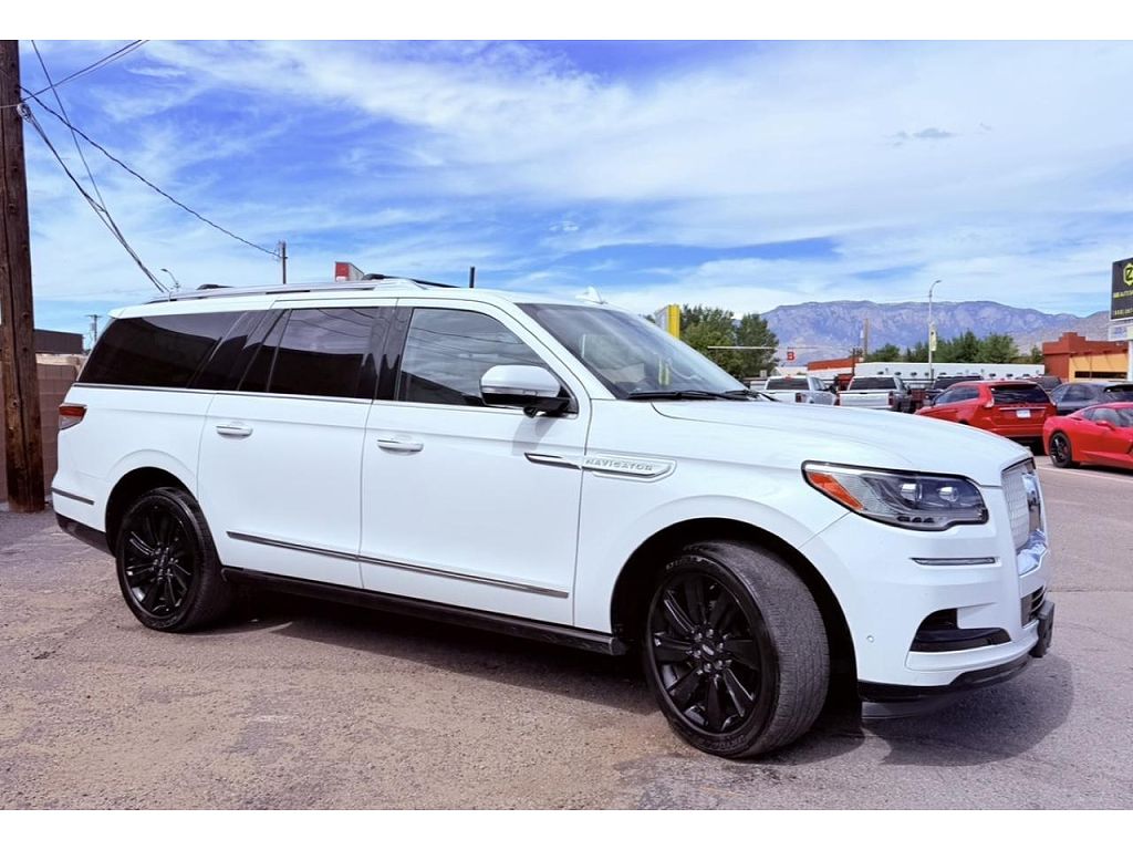 2022 Lincoln Navigator L L Reserve