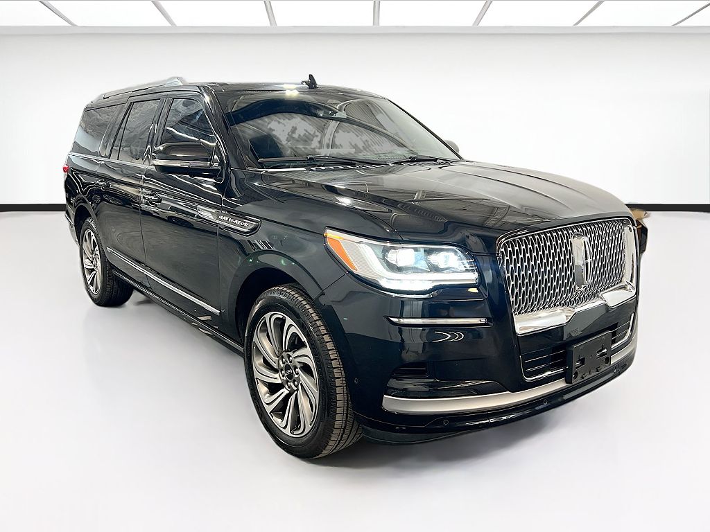 2022 Lincoln Navigator L L Reserve
