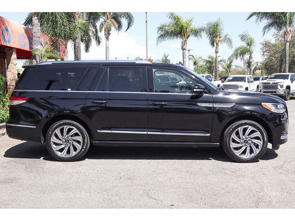 2022 Lincoln Navigator L L Fleet