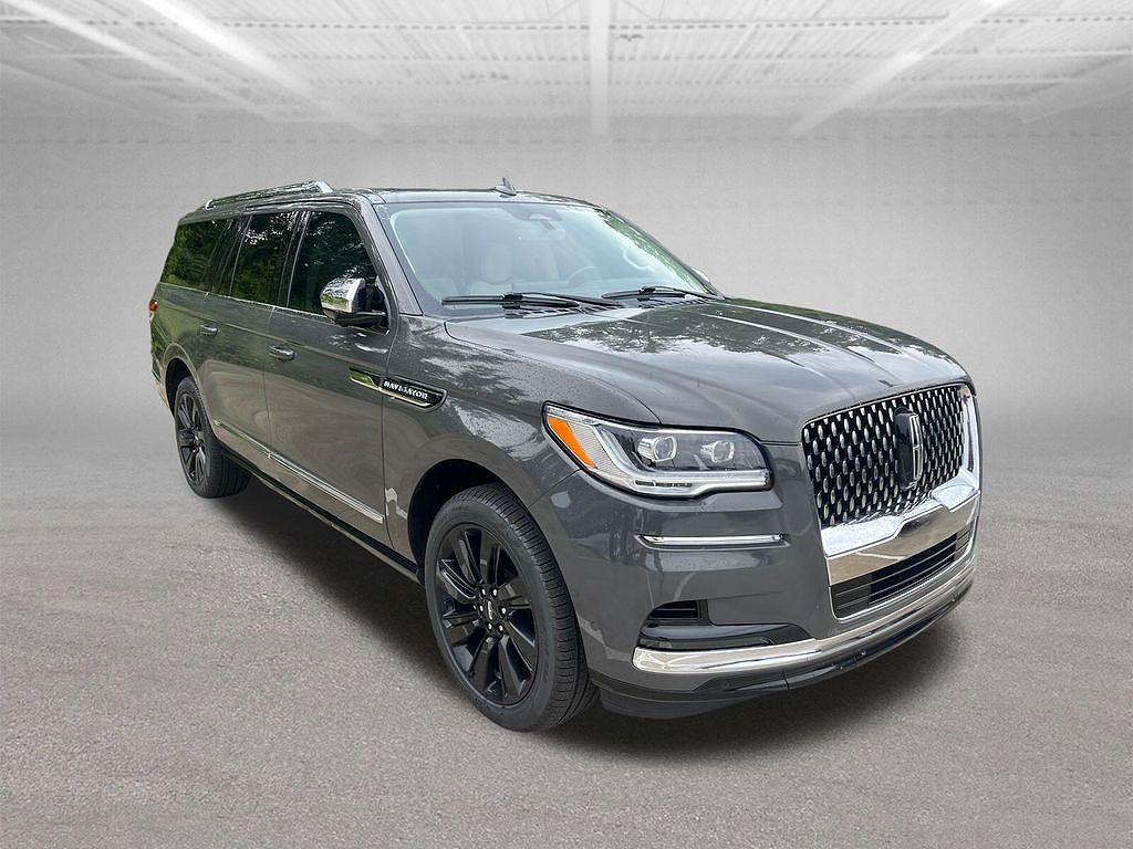 2023 Lincoln Navigator L L Black Label