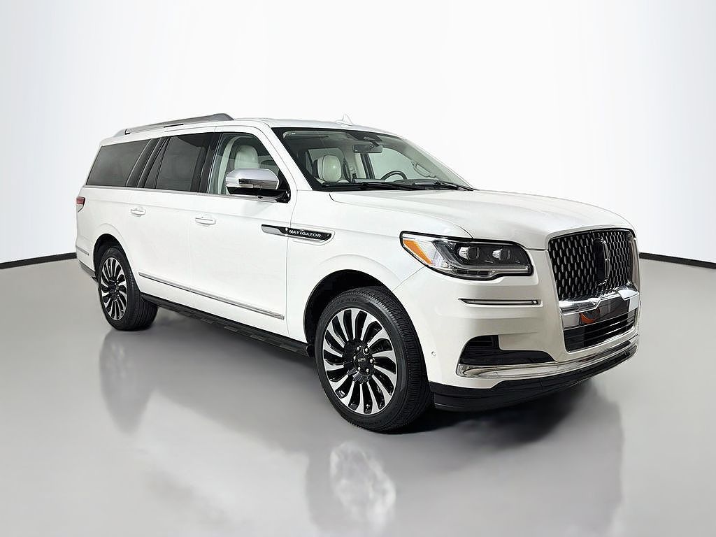 2023 Lincoln Navigator L Black Label