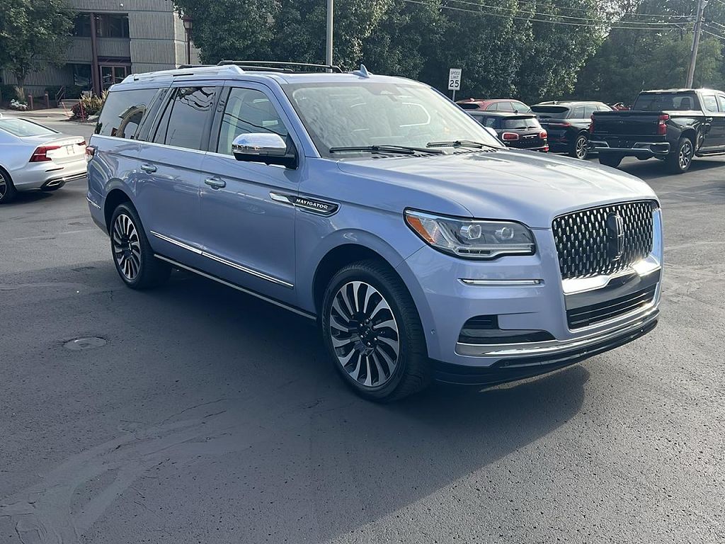 2023 Lincoln Navigator L L Black Label