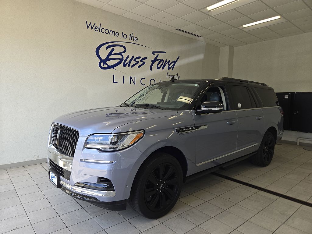 2024 Lincoln Navigator L L Black Label