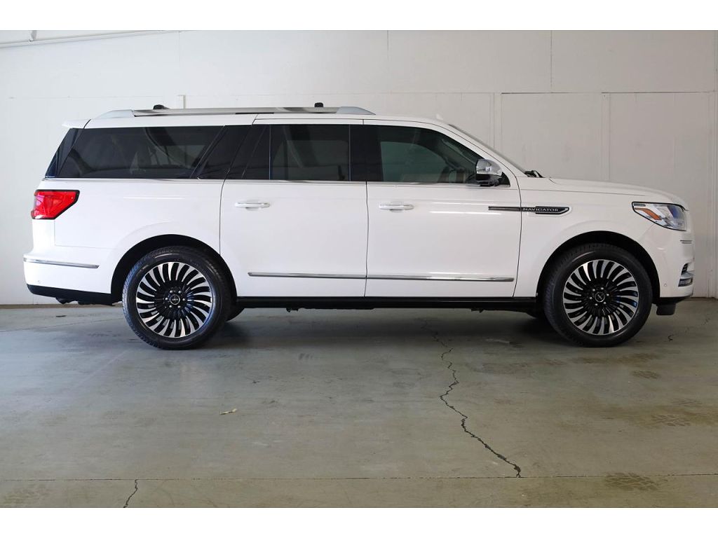 2020 Lincoln Navigator L L Black Label