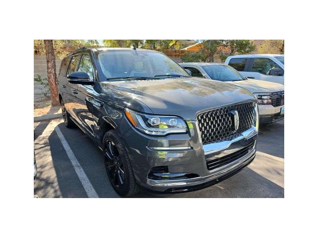 2022 Lincoln Navigator L L Black Label