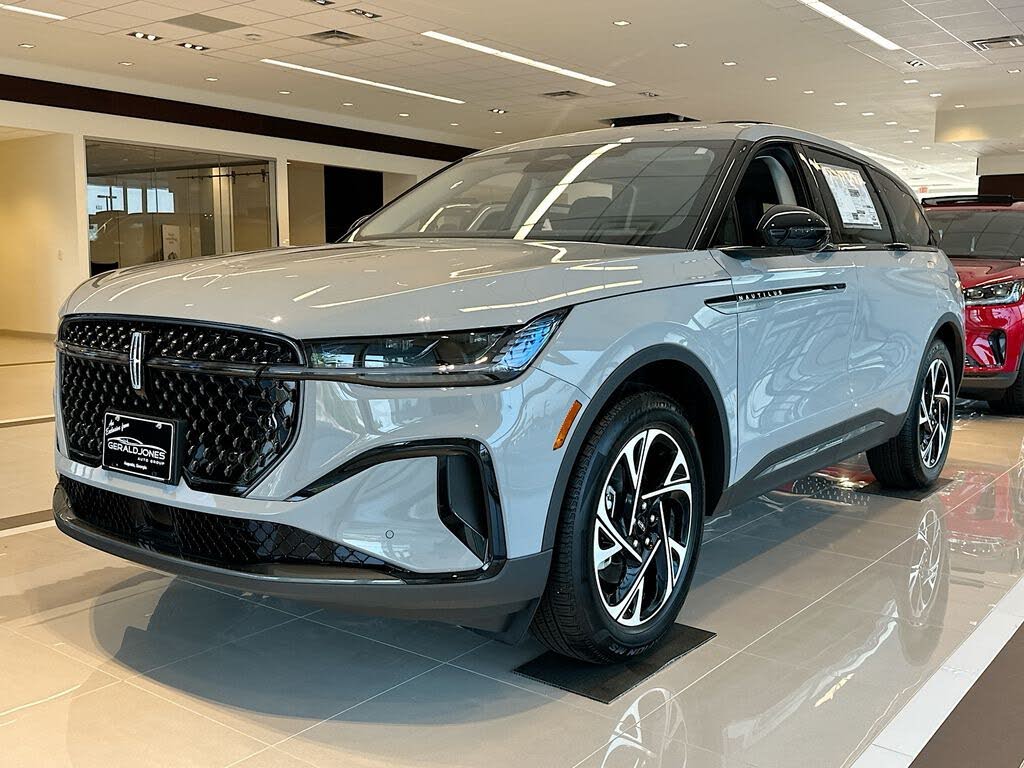 2026 Lincoln Nautilus Hybrid Premiere