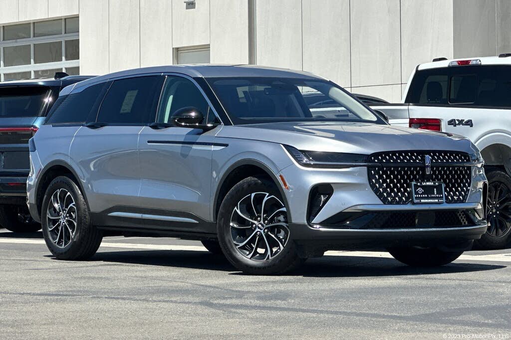 2026 Lincoln Nautilus Hybrid Premiere