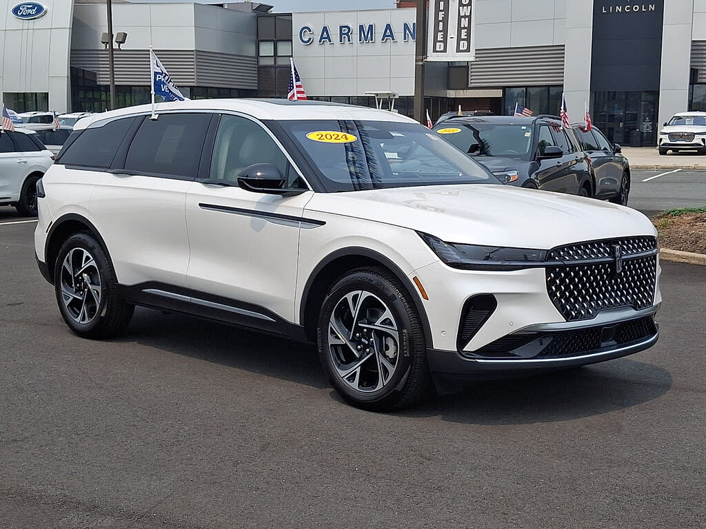 2024 Lincoln Nautilus Hybrid Premiere