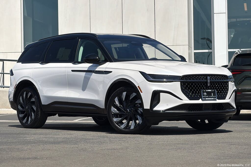 2026 Lincoln Nautilus Hybrid Reserve