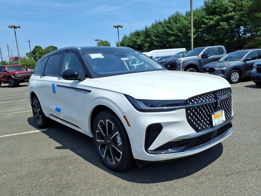 2026 Lincoln Nautilus Hybrid Reserve