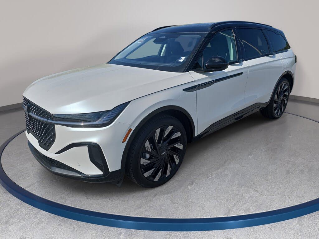 2026 Lincoln Nautilus Hybrid Reserve