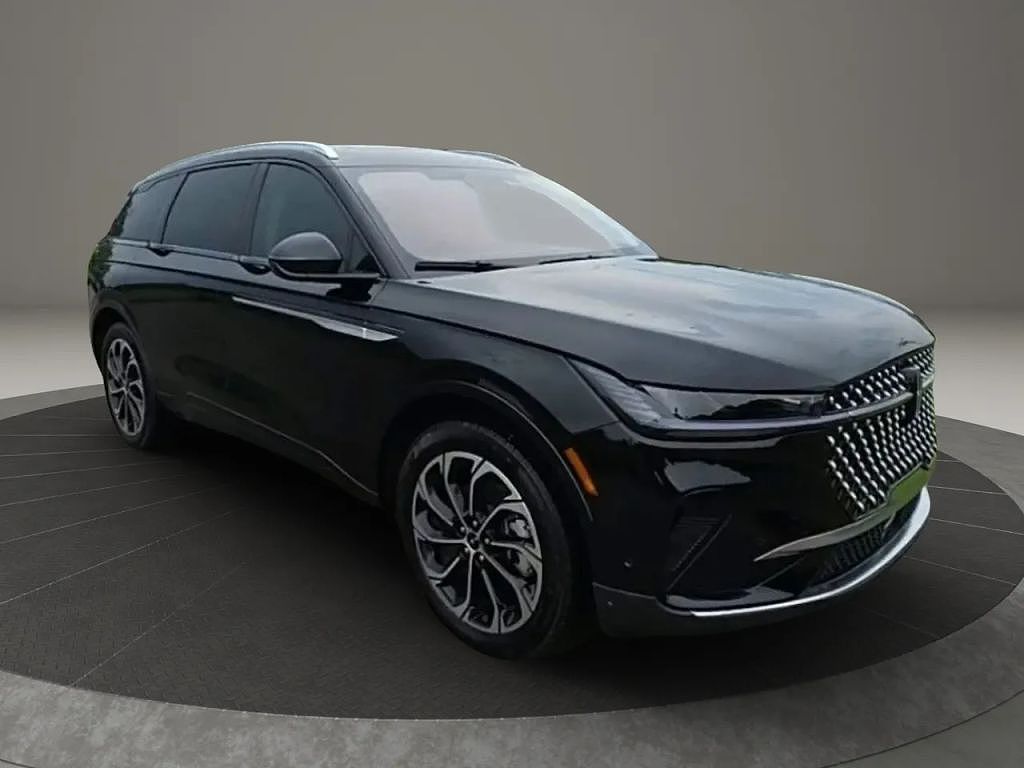 2025 Lincoln Nautilus Reserve
