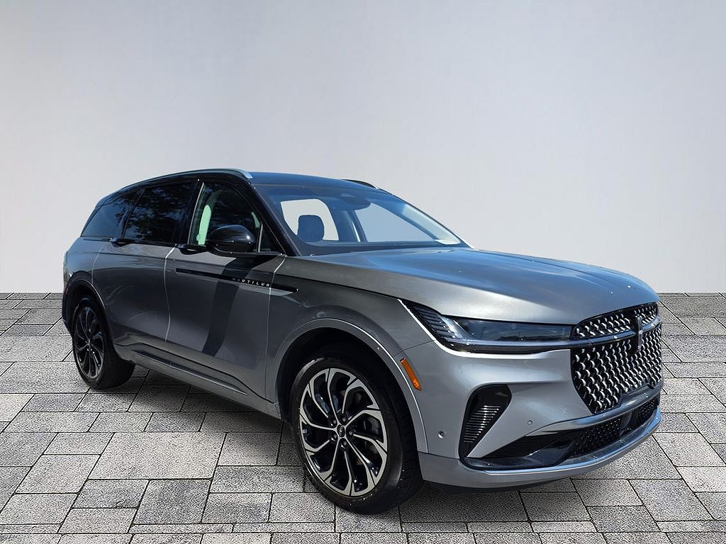 2024 Lincoln Nautilus Reserve