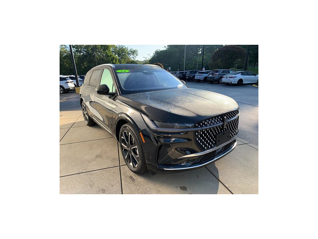 2024 Lincoln Nautilus Reserve